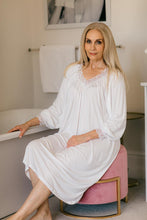 Load image into Gallery viewer, PANDY NIGHTIE