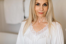 Load image into Gallery viewer, PANDY NIGHTIE