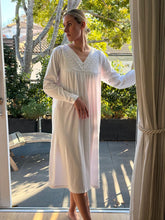 Load image into Gallery viewer, VIOLA NIGHTIE